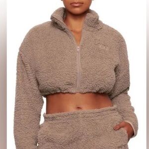 Skims cropped Cozy Brown Sherpa Jacket small